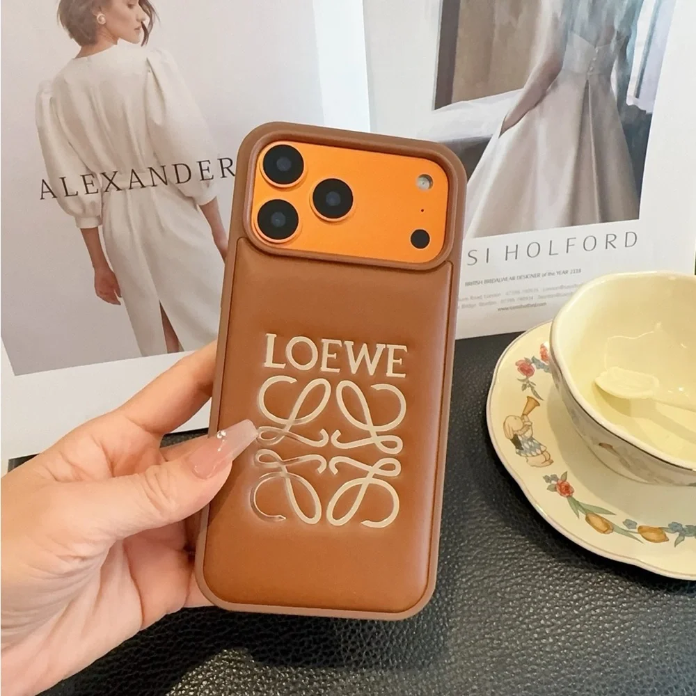 Loewe iPhone case - Picture 1 of 4